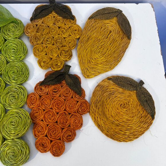 VTG Abaca Fiber Woven Trivets & Coasters SET of 6 Fruit Home Decor Accents - Picture 4 of 10